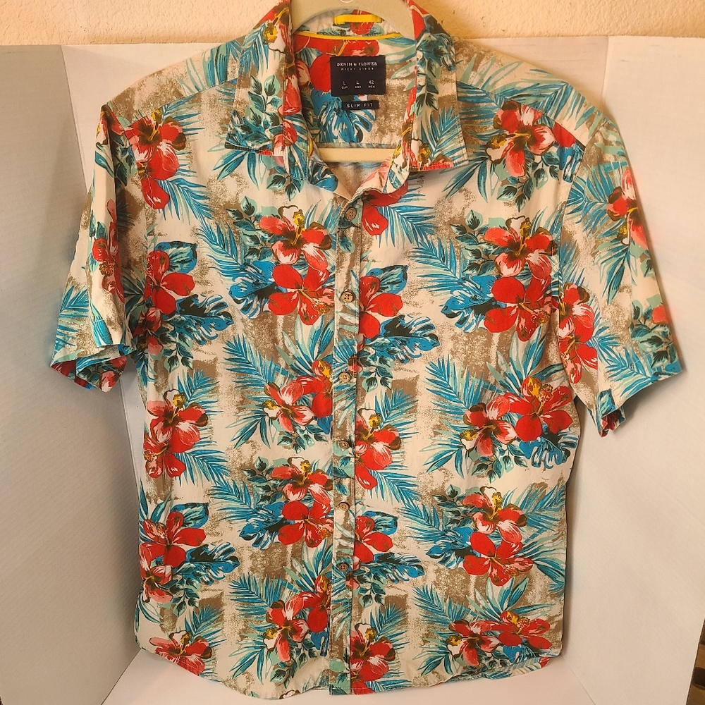 Denim & Flower Slim Fit Hawaiian Button Down Short Sleeve Top Ricky Singh